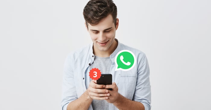 WhatsApp api auronix